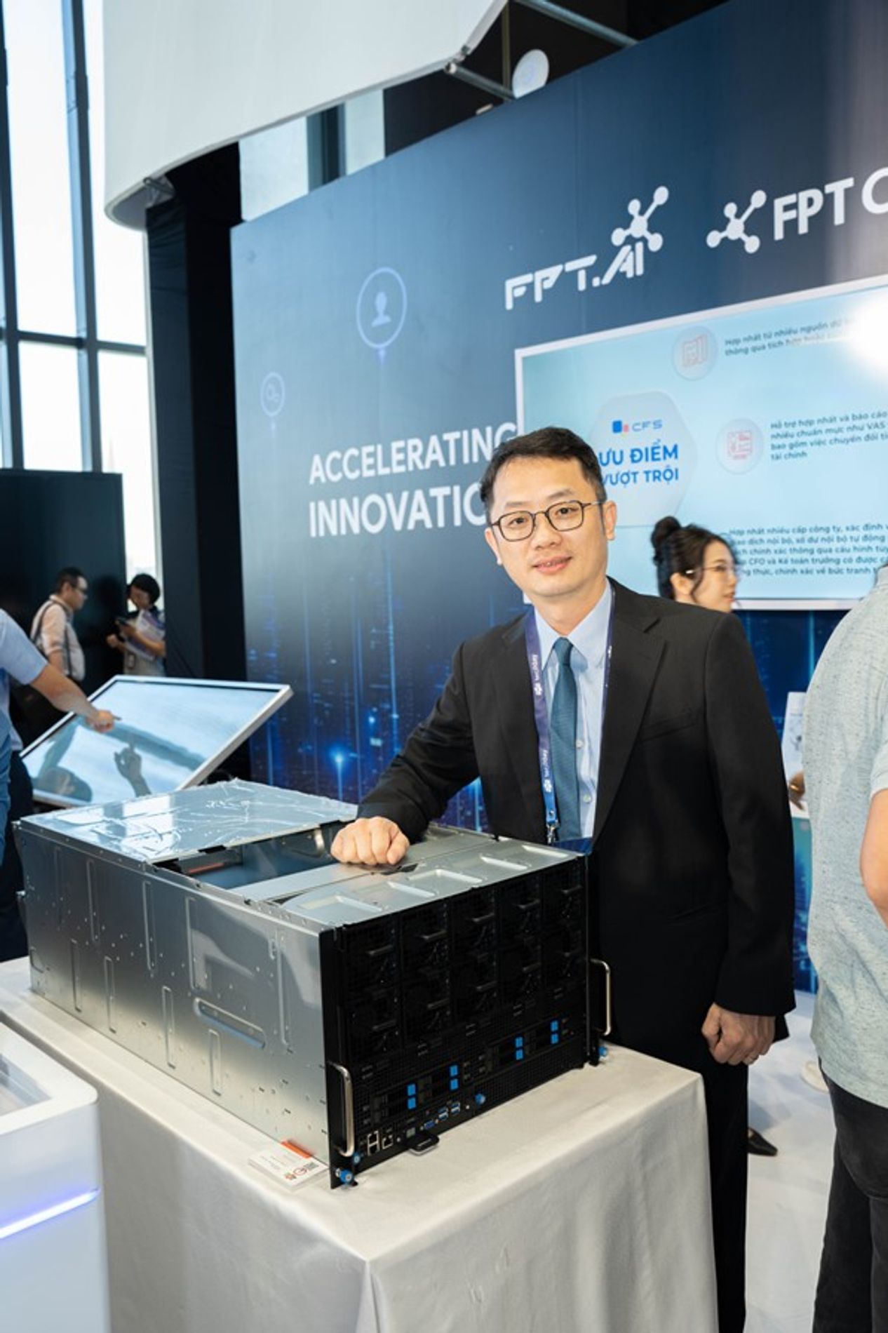 ASUS ESC N8-E11 Servers Integrated into the FPT AI Factory in Vietnam