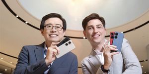 ASUS Reveals the All-New Zenfone 9 at Virtual Launch Event