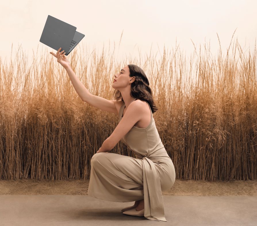 ASUS Zenbook A14 UX3407 Scenario photo
